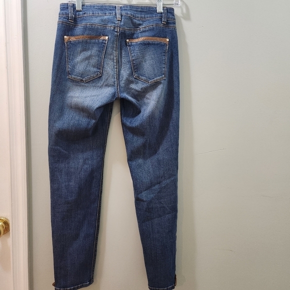 White House Black Market Skimmer Faux Leather Trim  Zipper Ankles Sz 4 - Picture 4 of 7